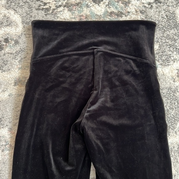 Spanx Velour Leggings - Picture 9 of 9